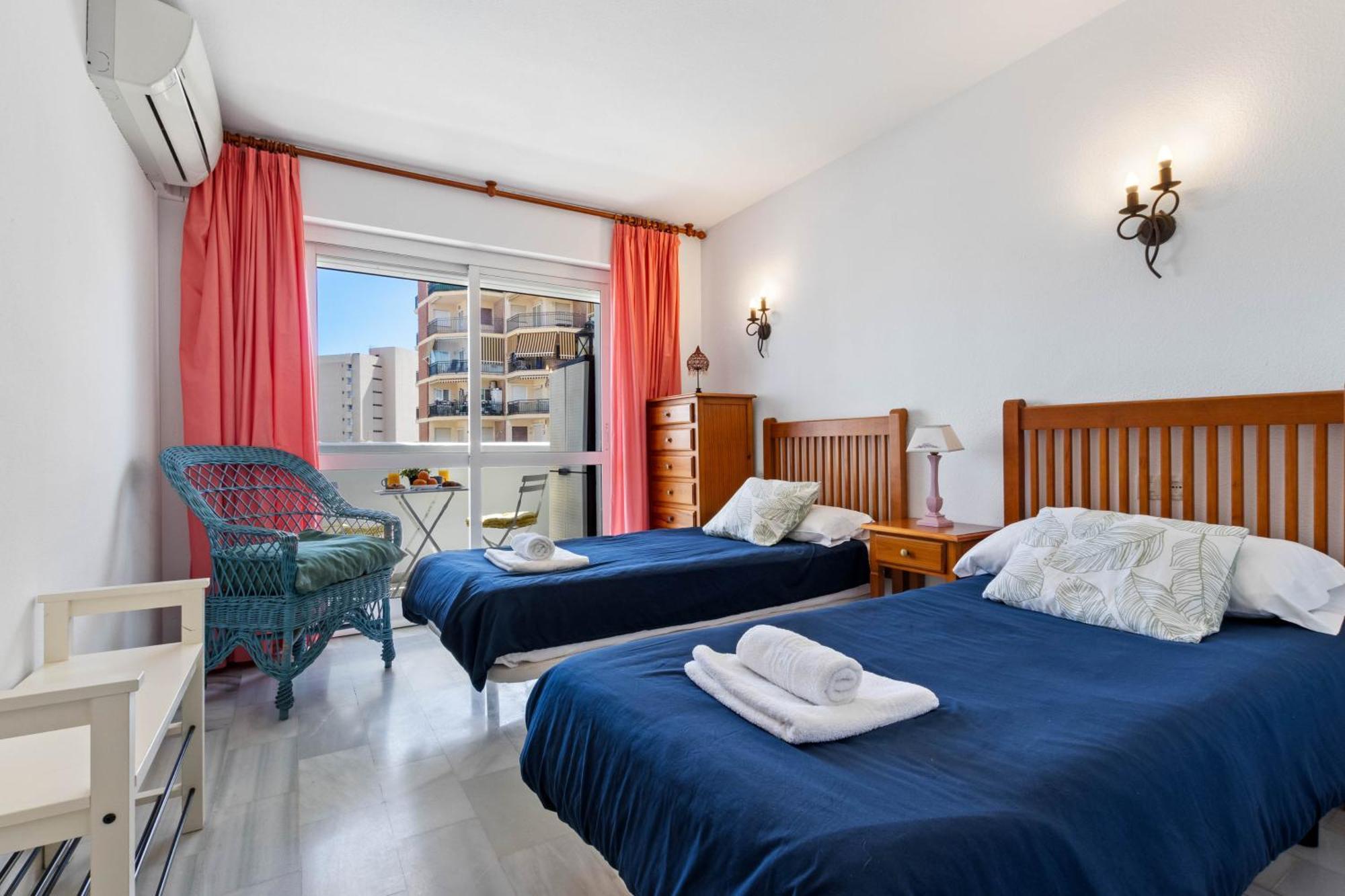 Erisa 52 By Ivi Real Estate Apartment Torremolinos Luaran gambar